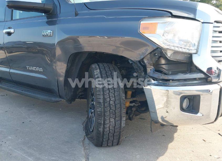 Photo 6 of 2017 Toyota Tundra LIMITED 5.7L V8 (VIN 5TFBW5F17HX612817)