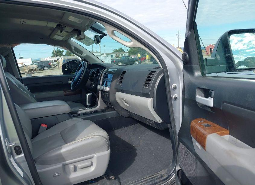 Photo 5 of 2012 Toyota Tundra LIMITED 5.7L V8 (VIN 5TFBY5F10CX241521)