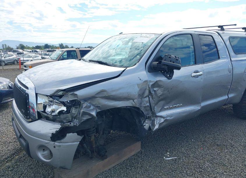 Photo 6 of 2012 Toyota Tundra LIMITED 5.7L V8 (VIN 5TFBY5F10CX241521)