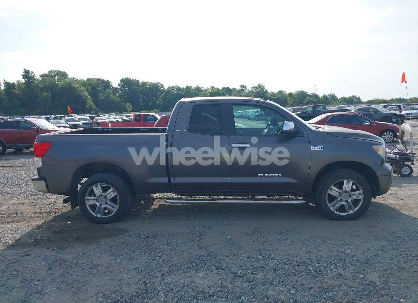 Photo 13 of 2011 Toyota Tundra LIMITED 5.7L V8 (VIN 5TFBY5F12BX205649)