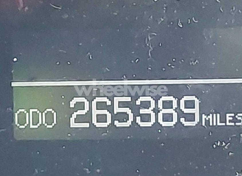 Photo 15 of 2011 Toyota Tundra LIMITED 5.7L V8 (VIN 5TFBY5F12BX205649)