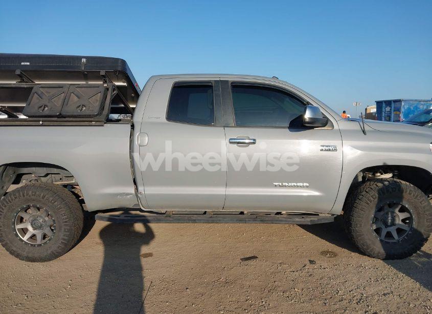 Photo 13 of 2018 Toyota Tundra LIMITED 5.7L V8 (VIN 5TFBY5F12JX722822)