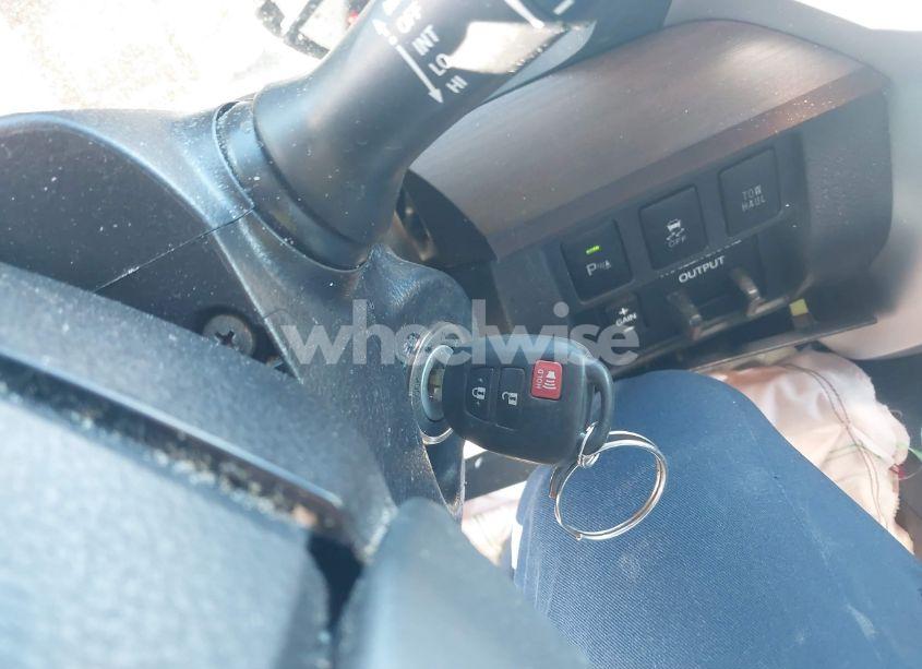 Photo 11 of 2019 Toyota Tundra LIMITED 5.7L V8 (VIN 5TFBY5F12KX831413)