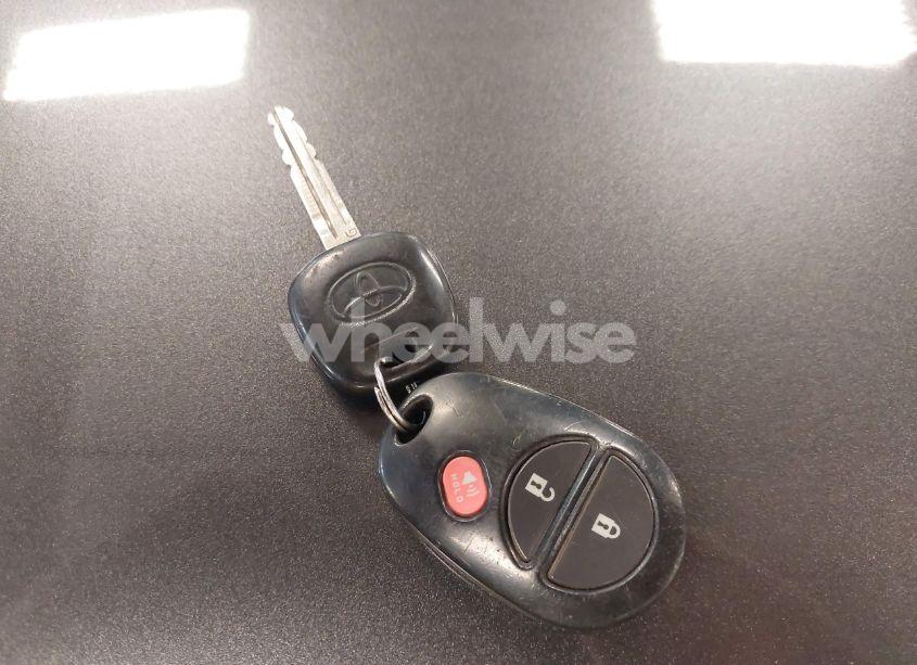 Photo 11 of 2014 Toyota Tundra LIMITED 5.7L V8 (VIN 5TFBY5F13EX390833)