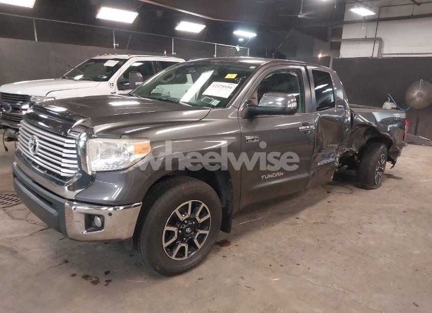 Photo 2 of 2014 Toyota Tundra LIMITED 5.7L V8 (VIN 5TFBY5F13EX390833)