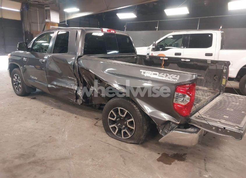 Photo 3 of 2014 Toyota Tundra LIMITED 5.7L V8 (VIN 5TFBY5F13EX390833)