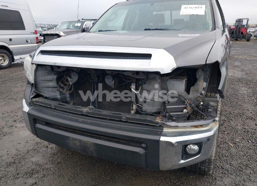 Photo 19 of 2014 Toyota Tundra LIMITED 5.7L V8 (VIN 5TFBY5F15EX358143)