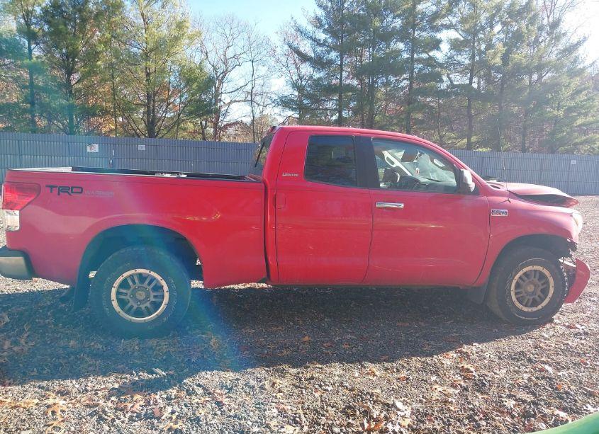 Photo 13 of 2013 Toyota Tundra LIMITED 5.7L V8 (VIN 5TFBY5F17DX282214)