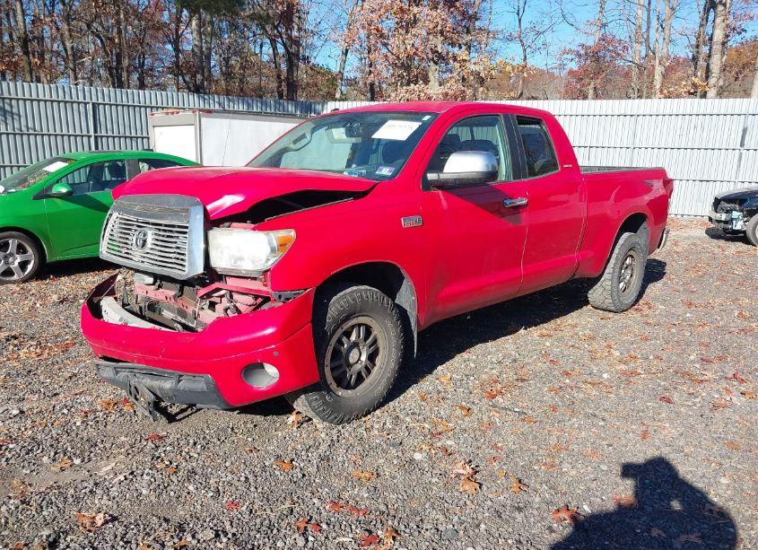 Photo 2 of 2013 Toyota Tundra LIMITED 5.7L V8 (VIN 5TFBY5F17DX282214)