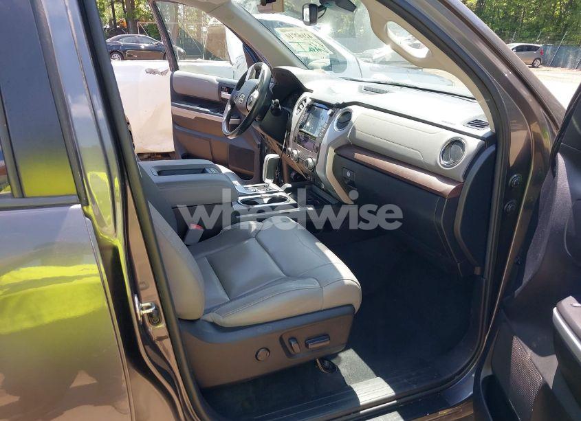 Photo 5 of 2020 Toyota Tundra LIMITED (VIN 5TFBY5F17LX889096)