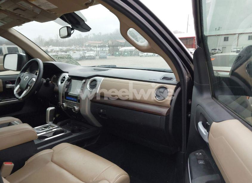 Photo 5 of 2021 Toyota Tundra LIMITED (VIN 5TFBY5F17MX987966)