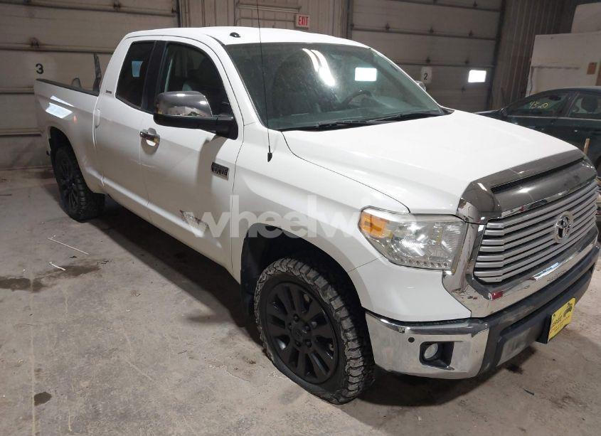 2015 Toyota Tundra LIMITED 5.7L V8 (VIN 5TFBY5F18FX455404) main photo