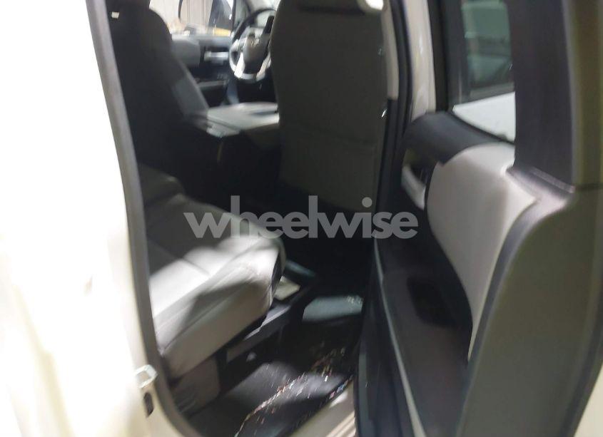 Photo 8 of 2015 Toyota Tundra LIMITED 5.7L V8 (VIN 5TFBY5F18FX455404)