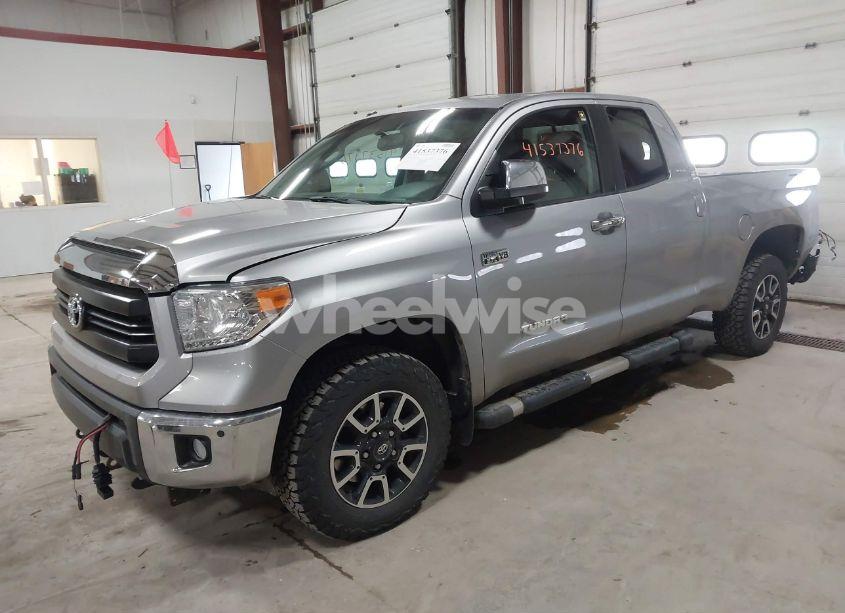 Photo 2 of 2016 Toyota Tundra LIMITED 5.7L V8 (VIN 5TFBY5F1XGX526622)