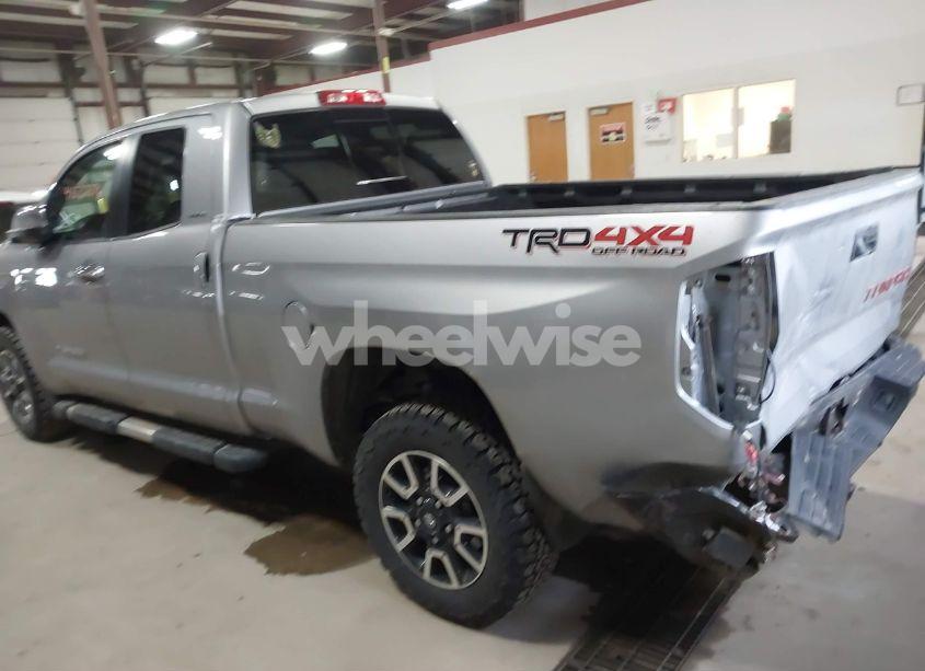 Photo 3 of 2016 Toyota Tundra LIMITED 5.7L V8 (VIN 5TFBY5F1XGX526622)