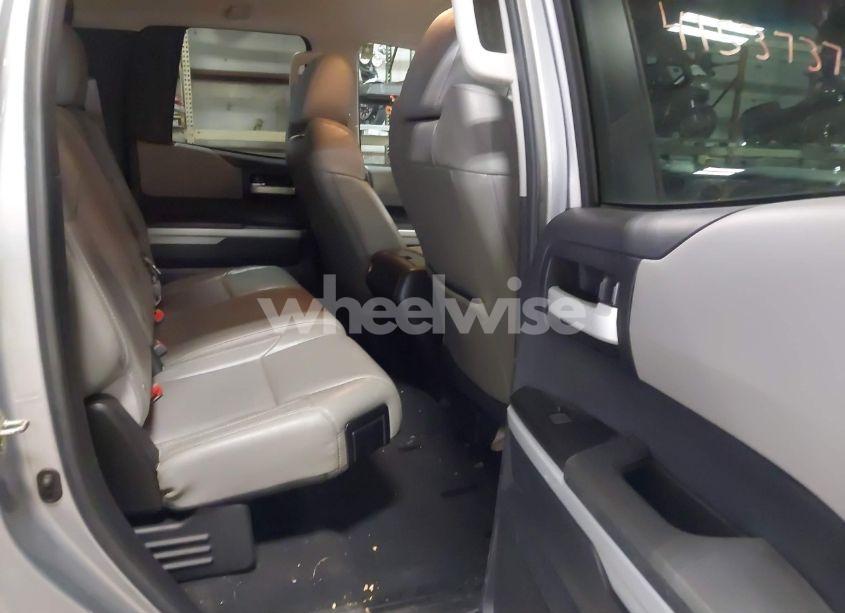 Photo 8 of 2016 Toyota Tundra LIMITED 5.7L V8 (VIN 5TFBY5F1XGX526622)