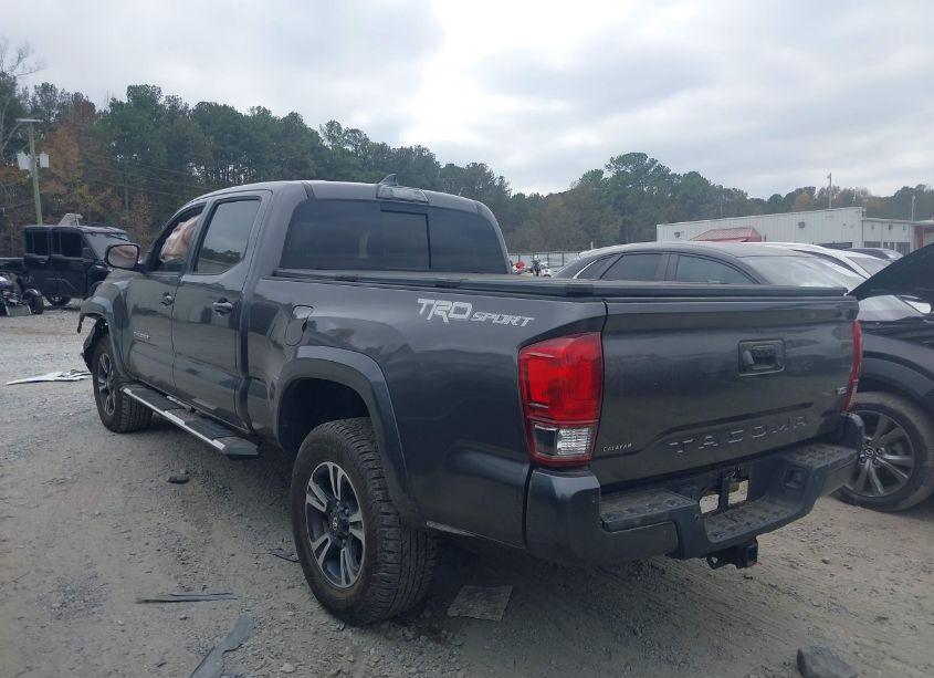 Photo 14 of 2017 Toyota Tacoma TRD SPORT (VIN 5TFBZ5DN0HX002111)