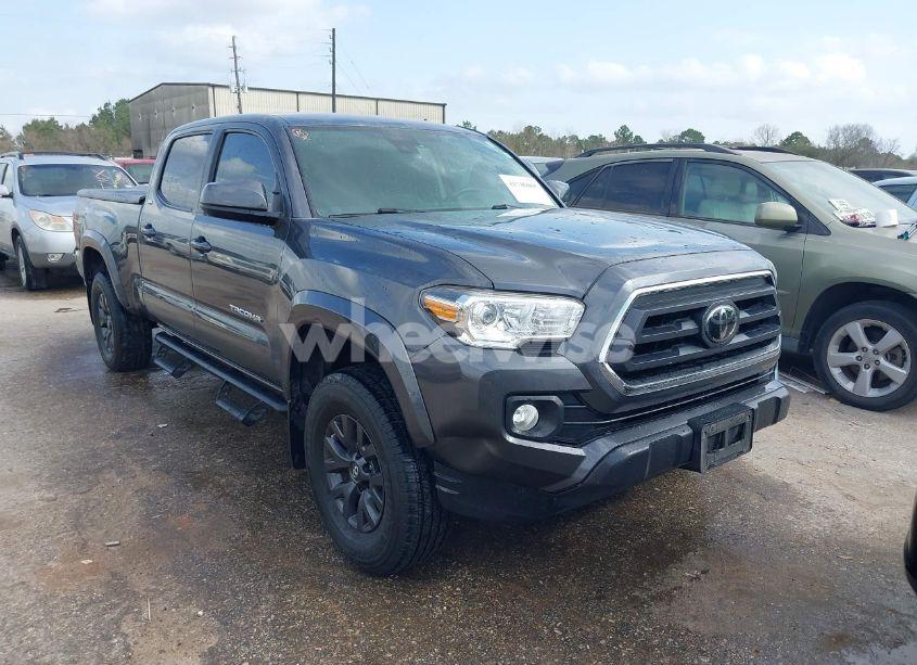 2020 Toyota Tacoma SR5 V6 (VIN 5TFBZ5DN3LX005075) main photo