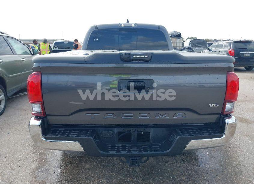 Photo 16 of 2020 Toyota Tacoma SR5 V6 (VIN 5TFBZ5DN3LX005075)