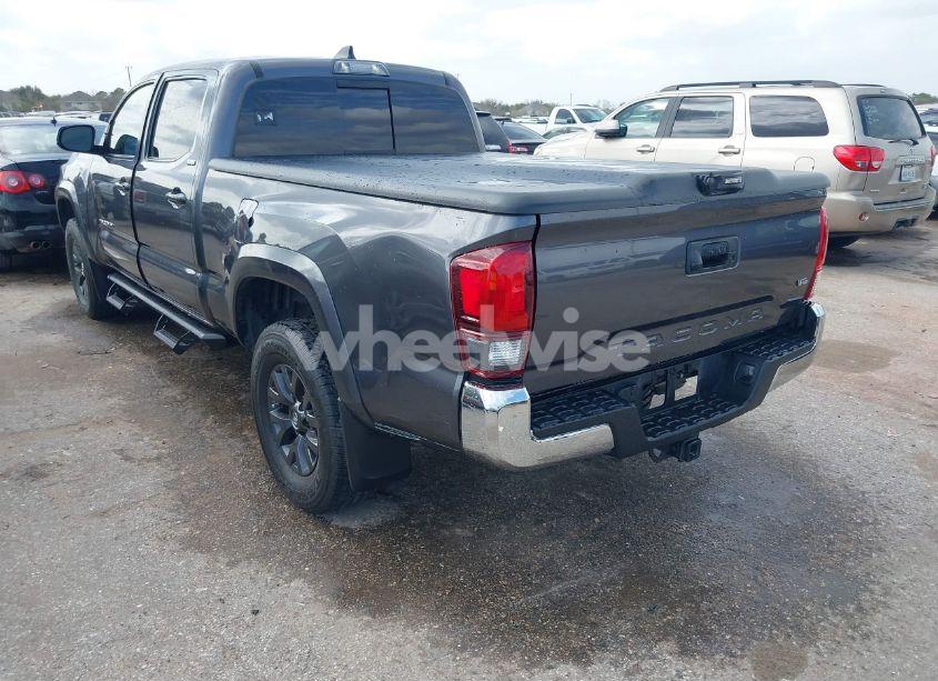 Photo 3 of 2020 Toyota Tacoma SR5 V6 (VIN 5TFBZ5DN3LX005075)