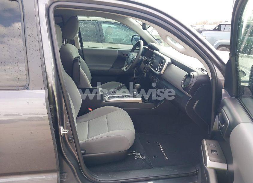 Photo 5 of 2020 Toyota Tacoma SR5 V6 (VIN 5TFBZ5DN3LX005075)