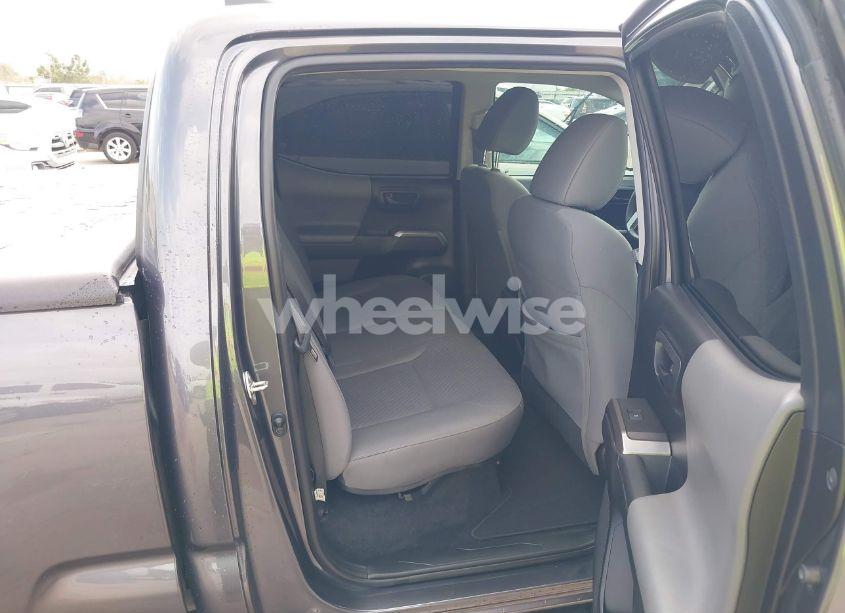 Photo 8 of 2020 Toyota Tacoma SR5 V6 (VIN 5TFBZ5DN3LX005075)