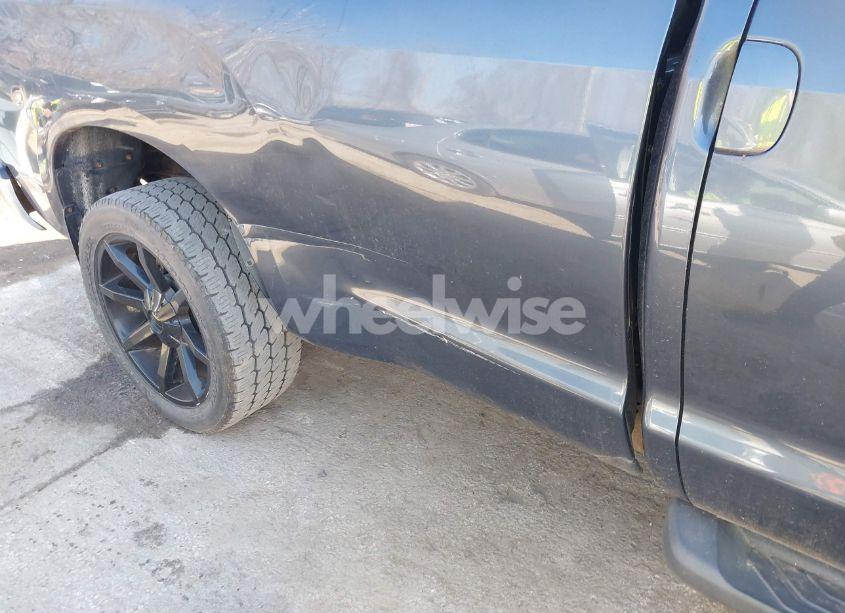 Photo 6 of 2007 Toyota Tundra SR5 5.7L V8 (VIN 5TFCV54127X001666)