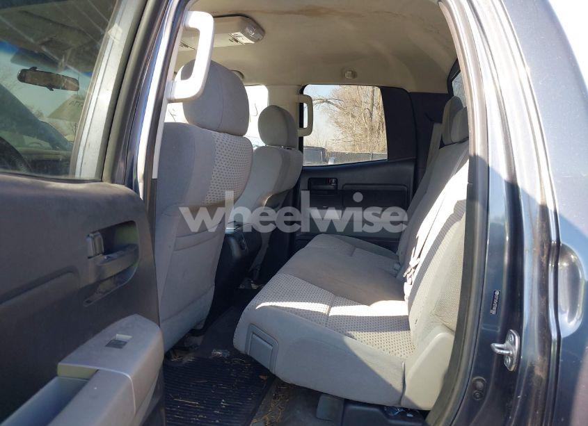 Photo 8 of 2007 Toyota Tundra SR5 5.7L V8 (VIN 5TFCV54127X001666)