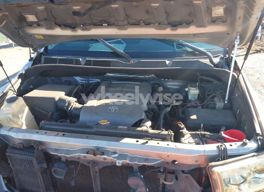Photo 10 of 2007 Toyota Tundra SR5 5.7L V8 (VIN 5TFCV54137X002048)