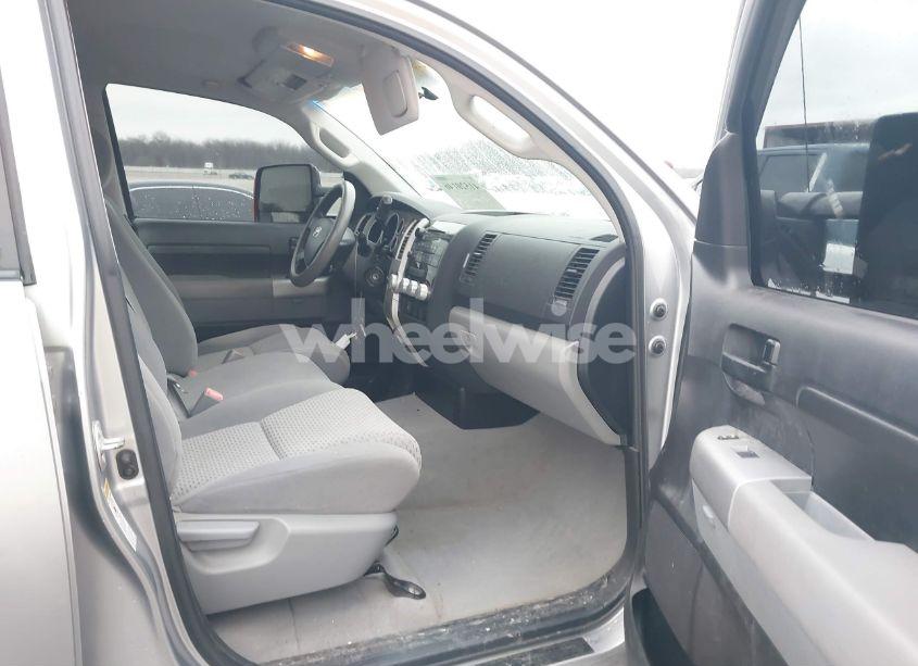 Photo 5 of 2008 Toyota Tundra BASE 5.7L V8 (VIN 5TFCV54168X006130)