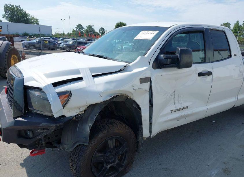 Photo 19 of 2008 Toyota Tundra SR5 5.7L V8 (VIN 5TFCV54178X006654)