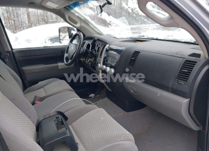 Photo 5 of 2008 Toyota Tundra BASE 5.7L V8 (VIN 5TFCV54178X008419)