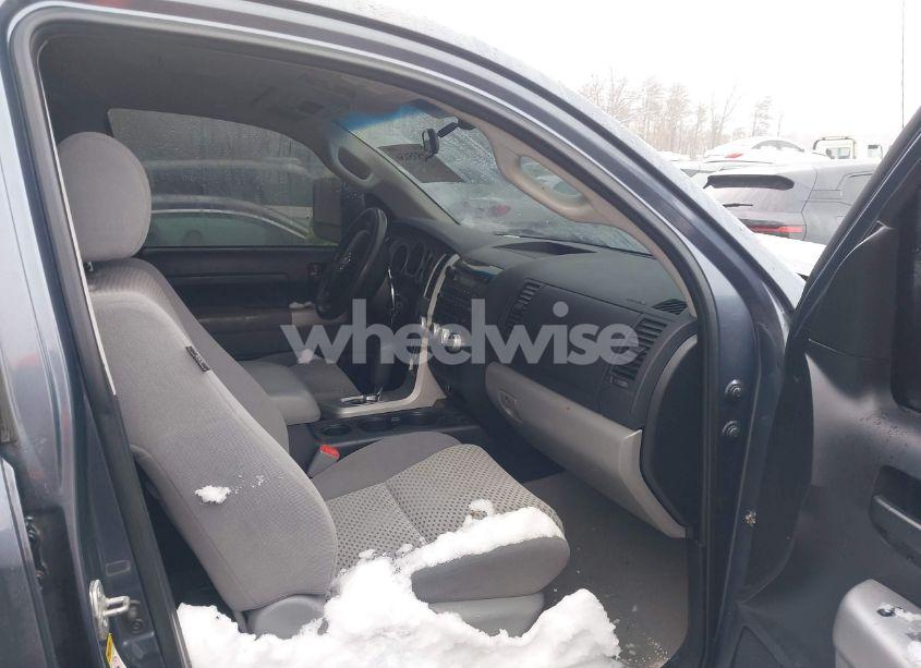 Photo 5 of 2008 Toyota Tundra SR5 5.7L V8 (VIN 5TFCV54188X005786)