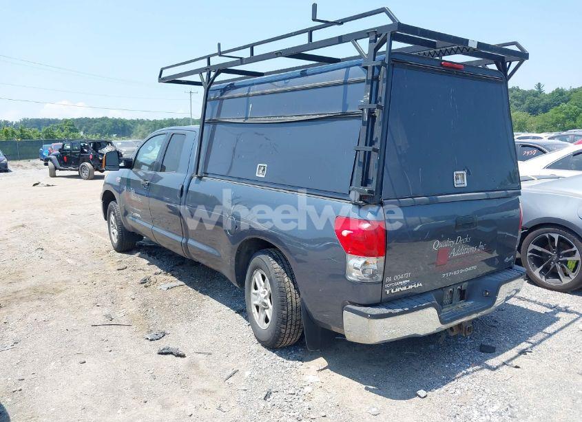 Photo 3 of 2008 Toyota Tundra BASE 5.7L V8 (VIN 5TFCV54198X005988)