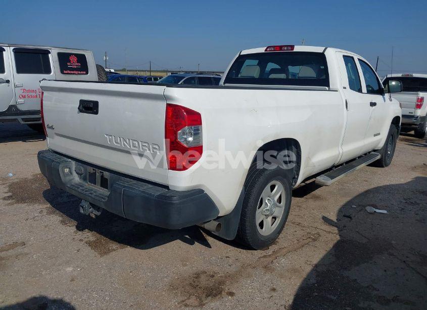 Photo 4 of 2018 Toyota Tundra SR 5.7L V8 (VIN 5TFCW5F10JX022386)
