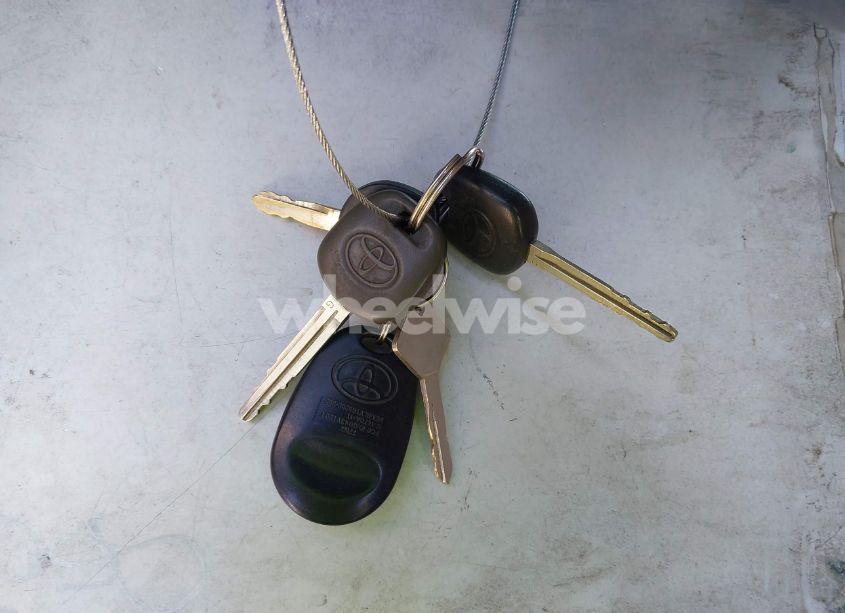 Photo 11 of 2010 Toyota Tundra GRADE 5.7L V8 (VIN 5TFCW5F19AX010964)