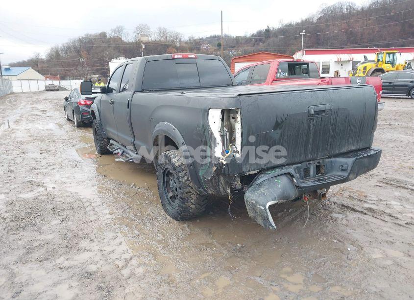 Photo 3 of 2012 Toyota Tundra SR5 5.7L V8 (VIN 5TFCY5F10CX013703)