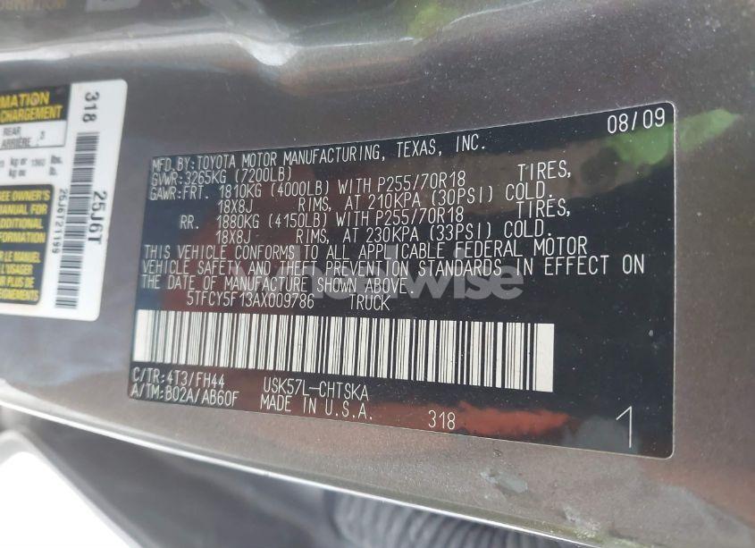 Photo 9 of 2010 Toyota Tundra GRADE 5.7L V8 (VIN 5TFCY5F13AX009786)