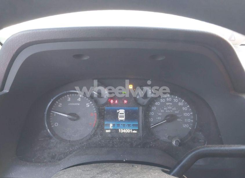 Photo 7 of 2014 Toyota Tundra SR 5.7L V8 (VIN 5TFCY5F15EX017121)