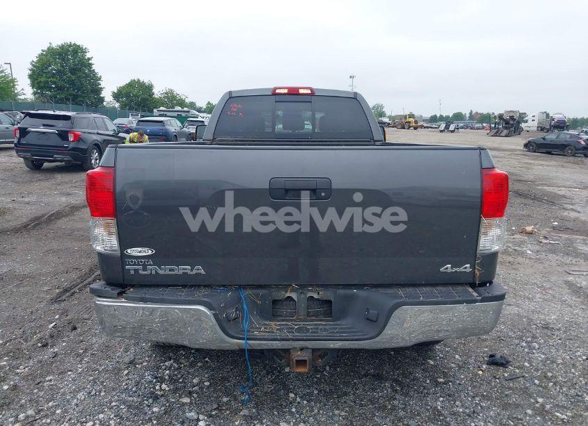 Photo 16 of 2011 Toyota Tundra GRADE 5.7L V8 (VIN 5TFCY5F16BX012070)