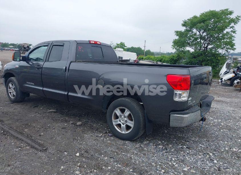 Photo 3 of 2011 Toyota Tundra GRADE 5.7L V8 (VIN 5TFCY5F16BX012070)