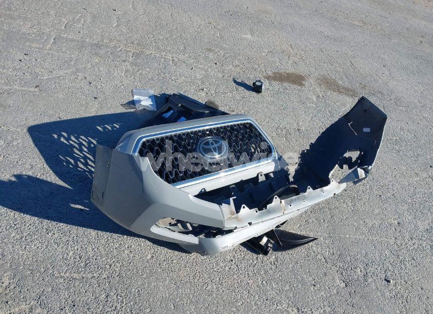 Photo 12 of 2018 Toyota Tacoma TRD OFF ROAD (VIN 5TFCZ5AN0JX140424)