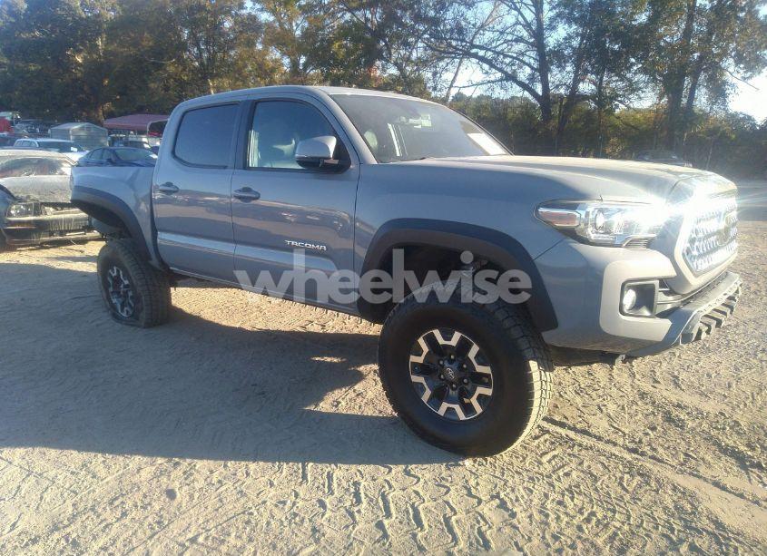 2019 Toyota Tacoma TRD OFF ROAD (VIN 5TFCZ5AN0KX176180) main photo