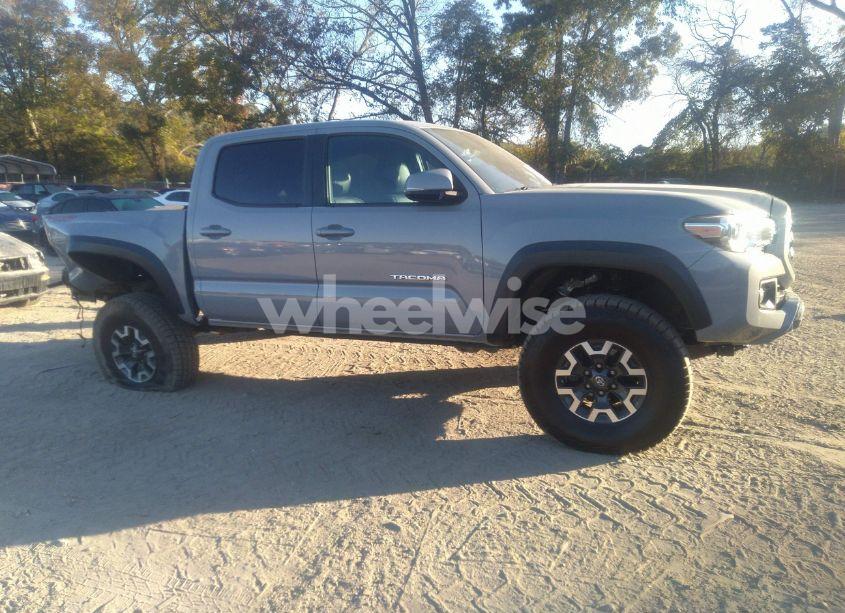 Photo 13 of 2019 Toyota Tacoma TRD OFF ROAD (VIN 5TFCZ5AN0KX176180)