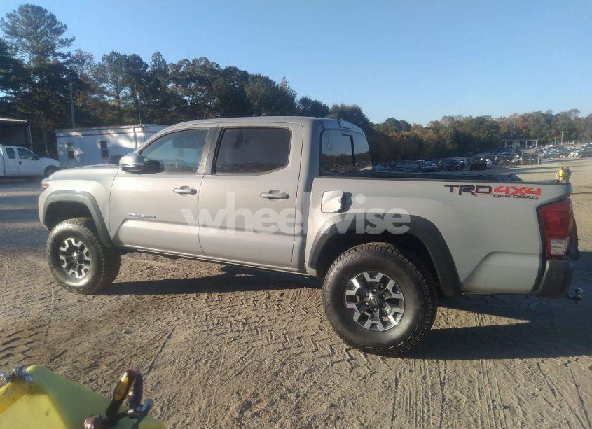 Photo 14 of 2019 Toyota Tacoma TRD OFF ROAD (VIN 5TFCZ5AN0KX176180)