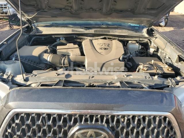 Photo 3 of 2019 TOYOTA TACOMA DOUBLE CAB (VIN 5TFCZ5AN0KX187924)