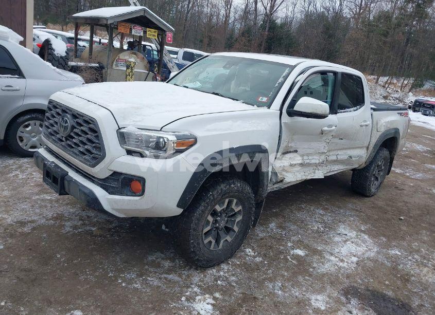 Photo 2 of 2020 Toyota Tacoma TRD OFF-ROAD (VIN 5TFCZ5AN0LX215531)