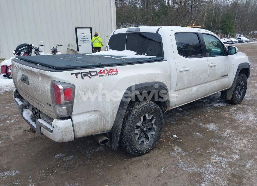 Photo 4 of 2020 Toyota Tacoma TRD OFF-ROAD (VIN 5TFCZ5AN0LX215531)