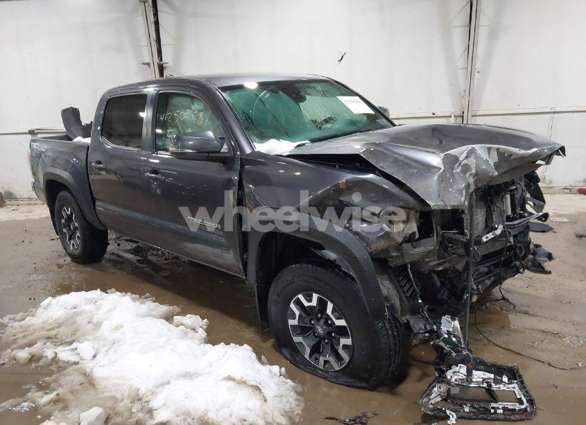 2020 Toyota Tacoma TRD OFF-ROAD (VIN 5TFCZ5AN0LX232636) main photo