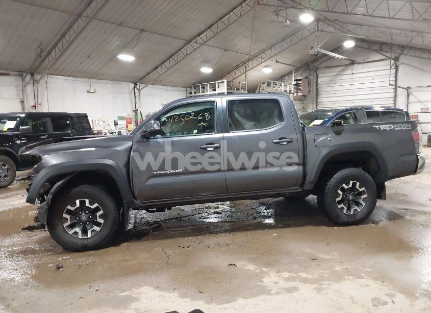Photo 14 of 2020 Toyota Tacoma TRD OFF-ROAD (VIN 5TFCZ5AN0LX232636)
